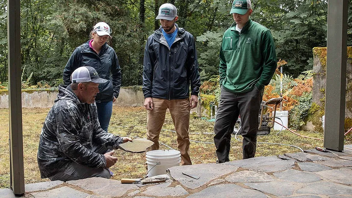 HP Students in Field
