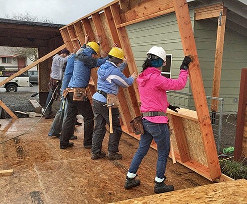 OregonBILDS students place wall