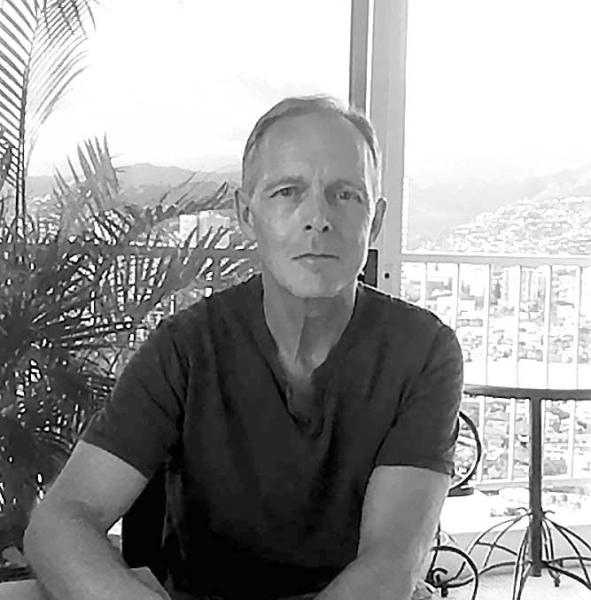Portrait of Kevin Nute