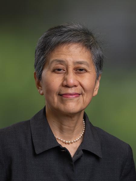 Portrait of Nancy Cheng
